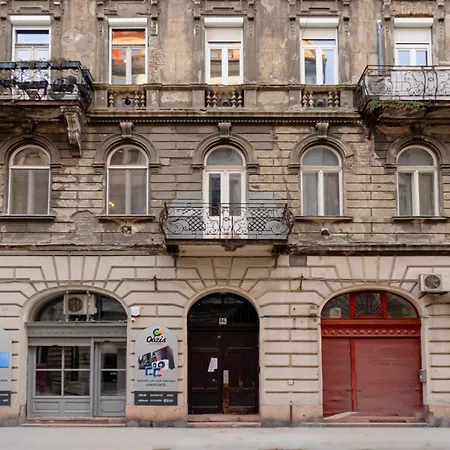 Apartment Casabella - 2 Bedroom Near To Andrassy Ave *