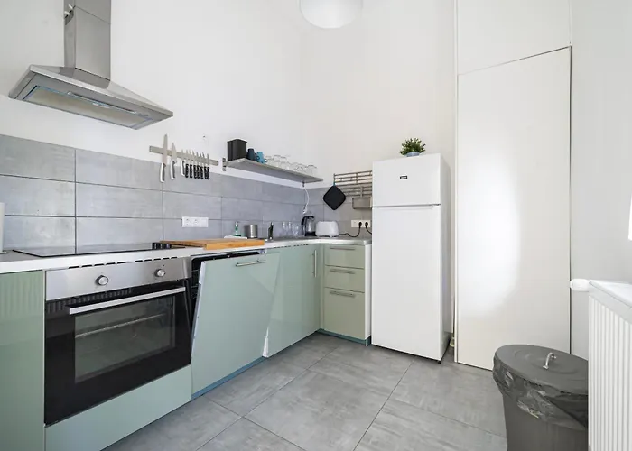 Casabella - 2 Bedroom Near To Andrassy Ave